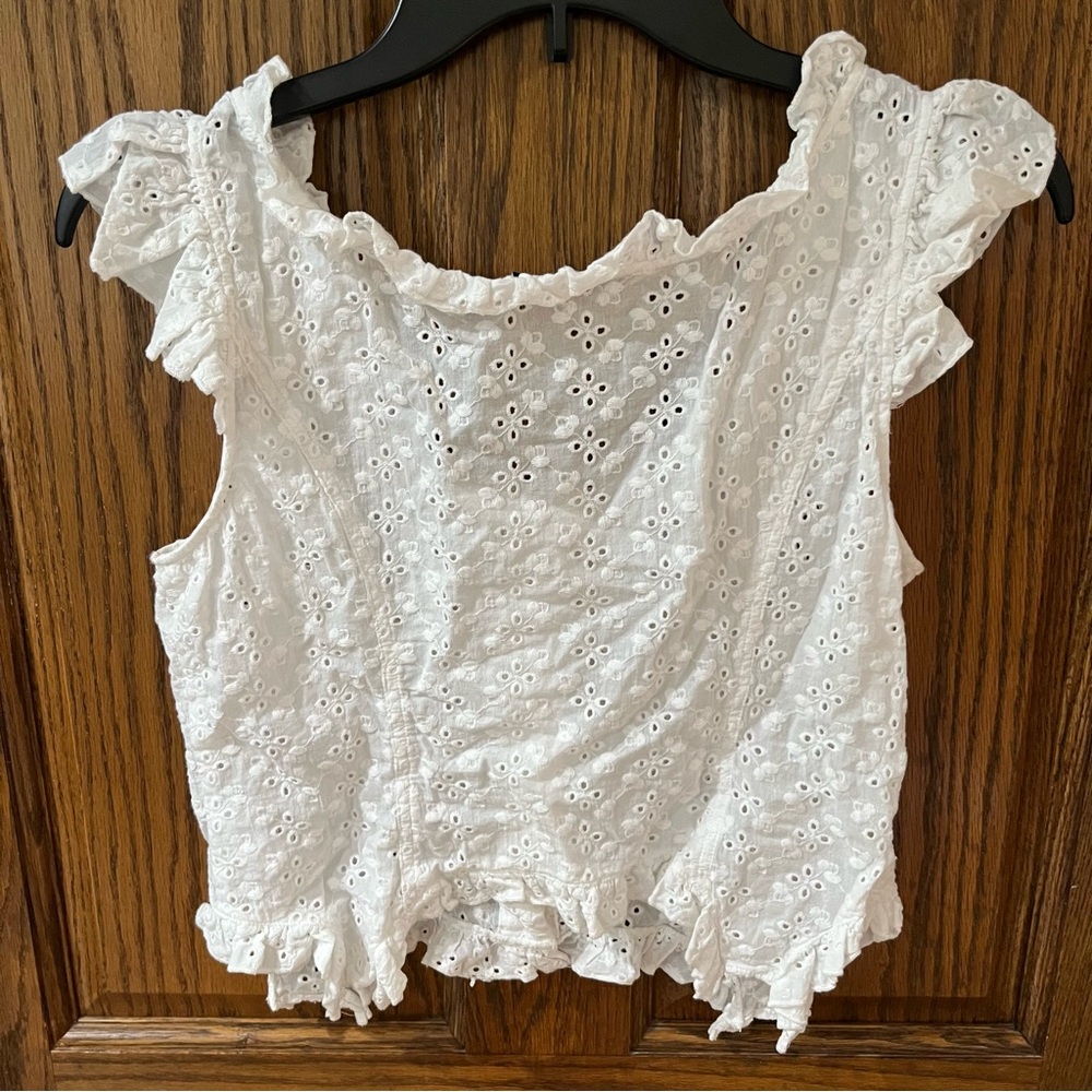 Eyelet Top - Picture 4 of 4